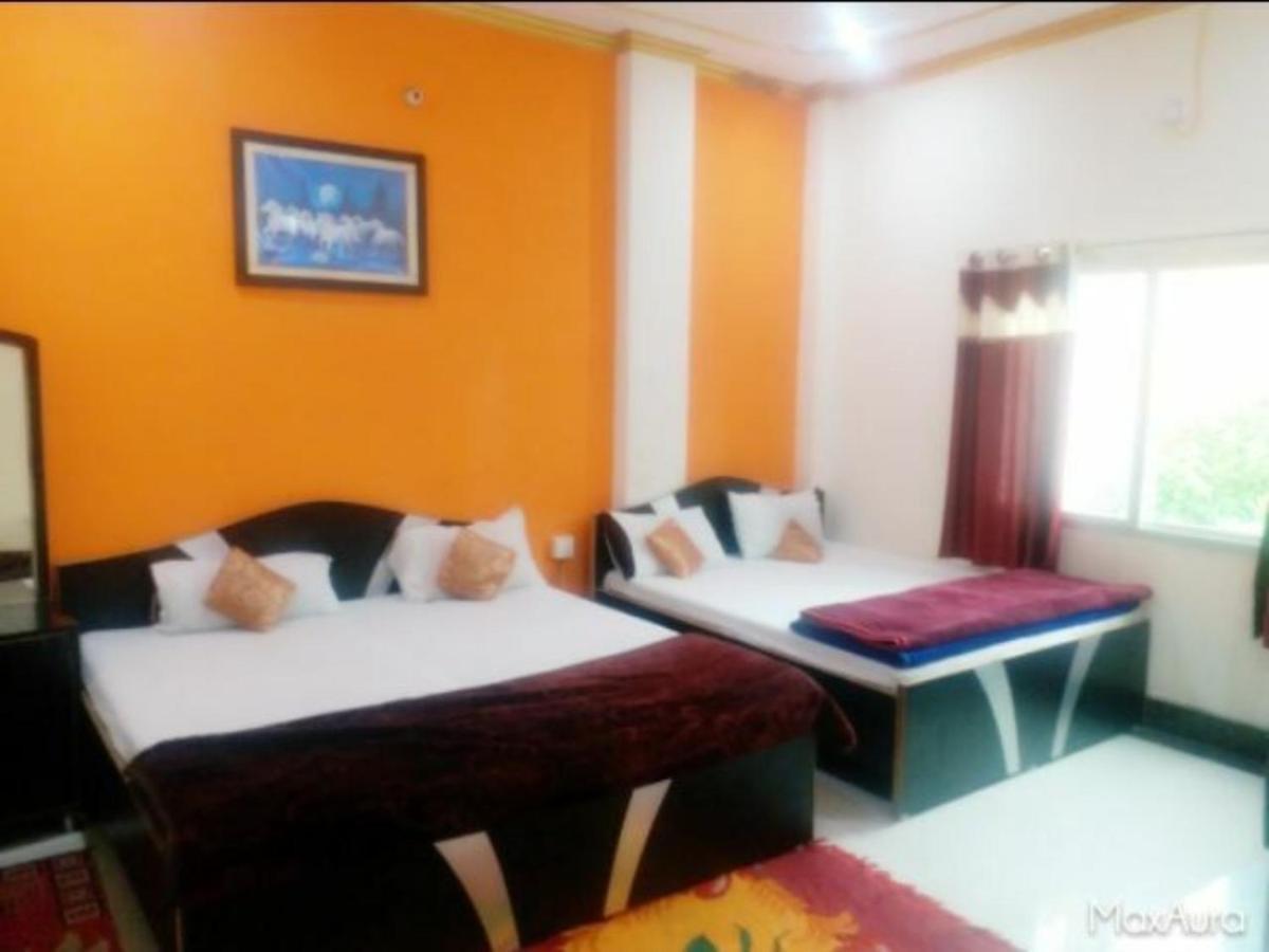 Goroomgo New Ashiyana Palace فاراناسي المظهر الخارجي الصورة