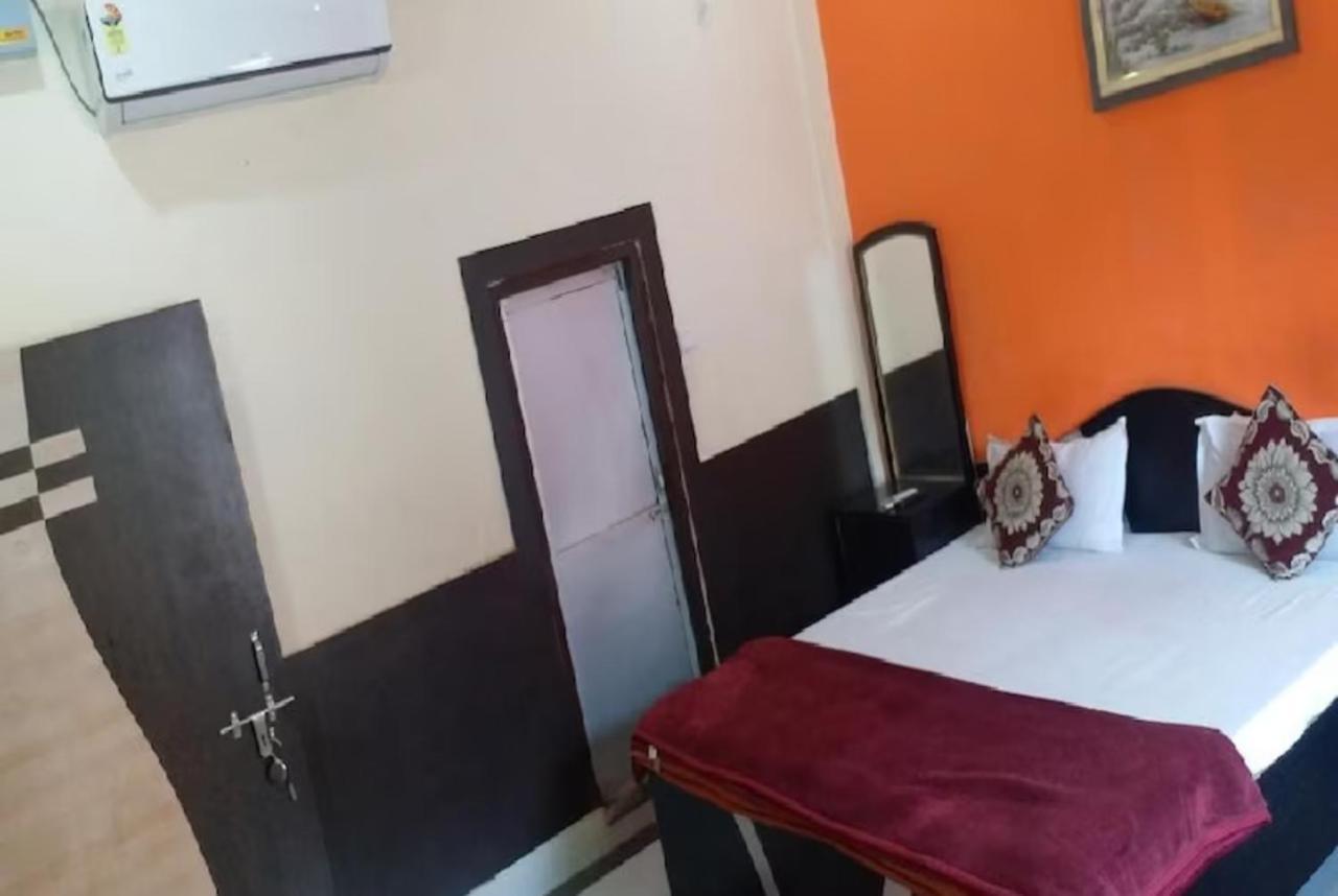Goroomgo New Ashiyana Palace فاراناسي المظهر الخارجي الصورة