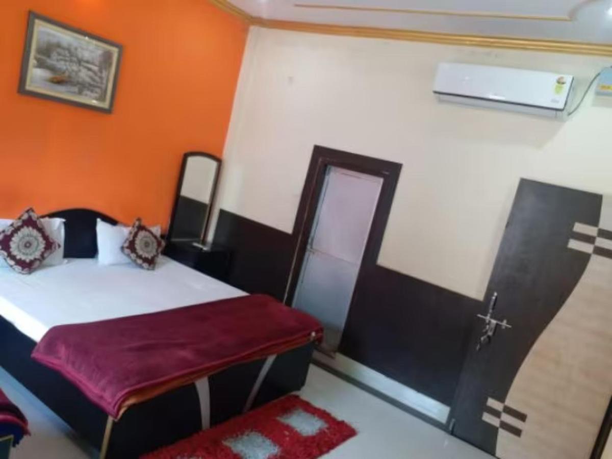 Goroomgo New Ashiyana Palace فاراناسي المظهر الخارجي الصورة