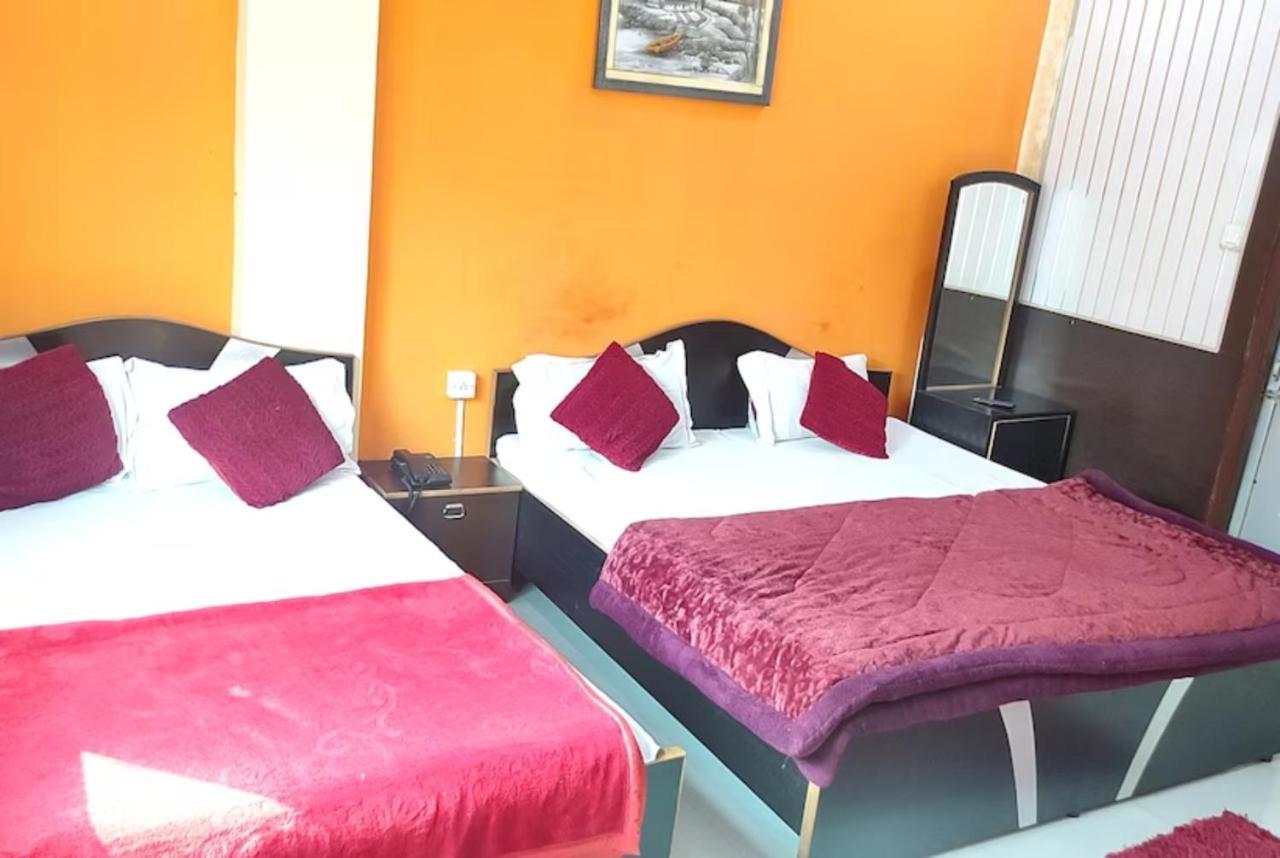 Goroomgo New Ashiyana Palace فاراناسي المظهر الخارجي الصورة
