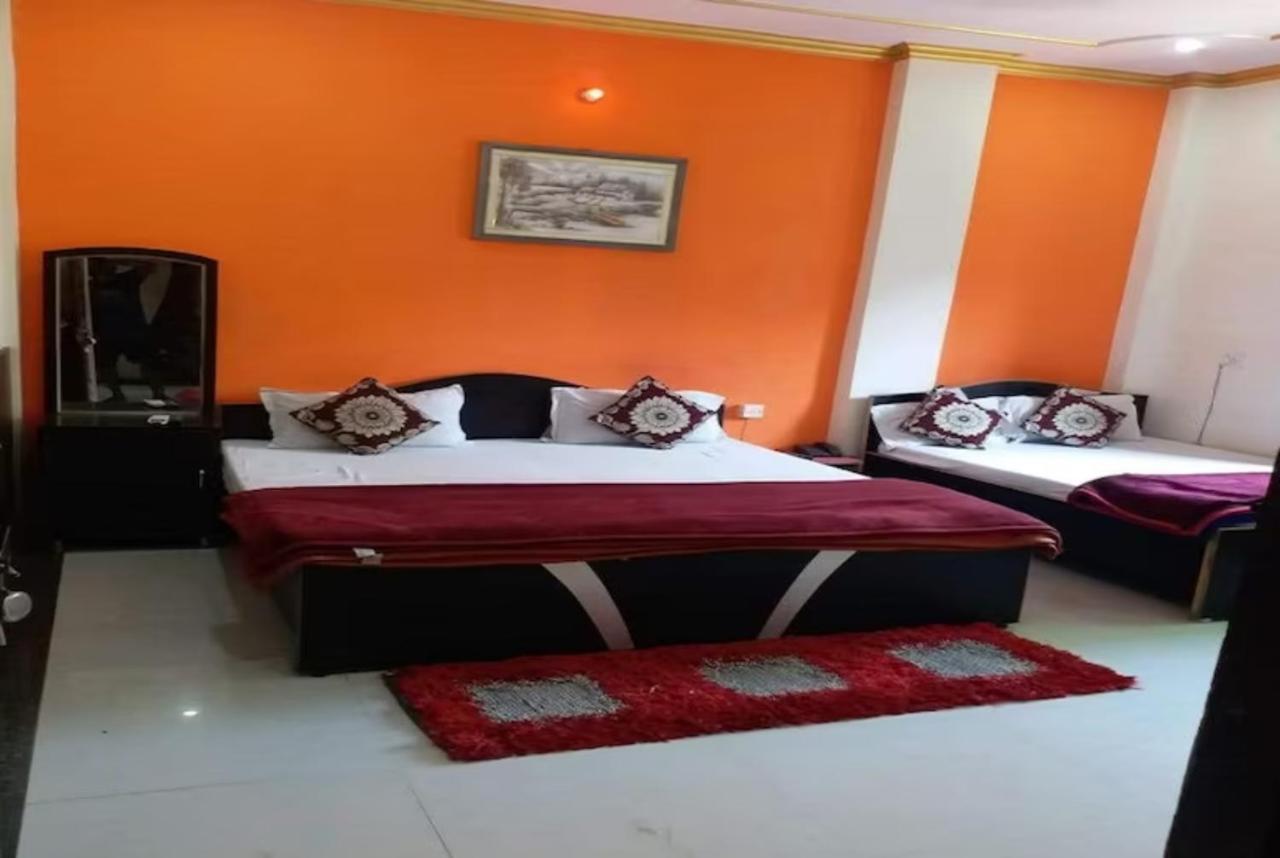 Goroomgo New Ashiyana Palace فاراناسي المظهر الخارجي الصورة